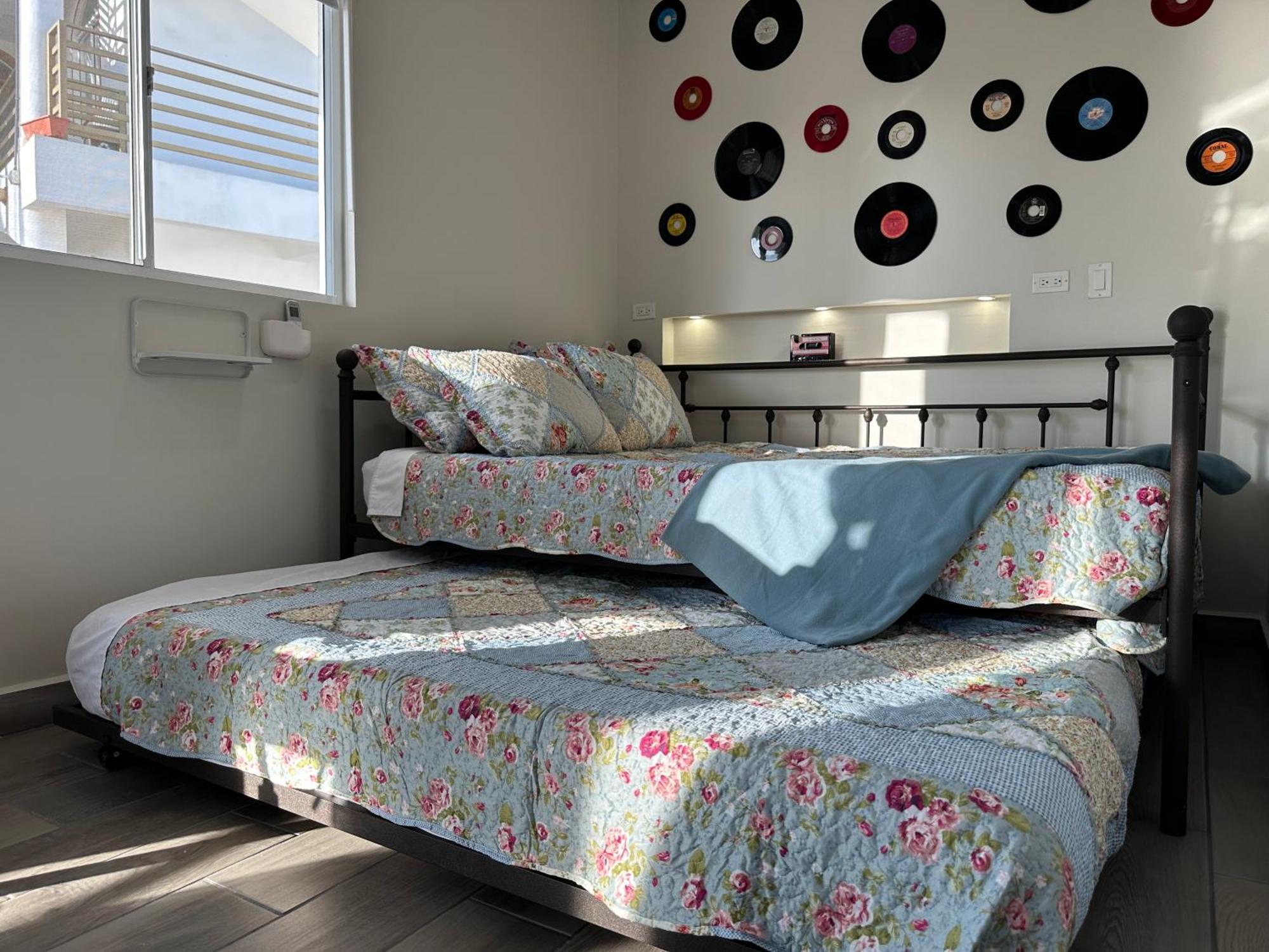 רוסריטו Las Mariposas Mini Suites מראה חיצוני תמונה