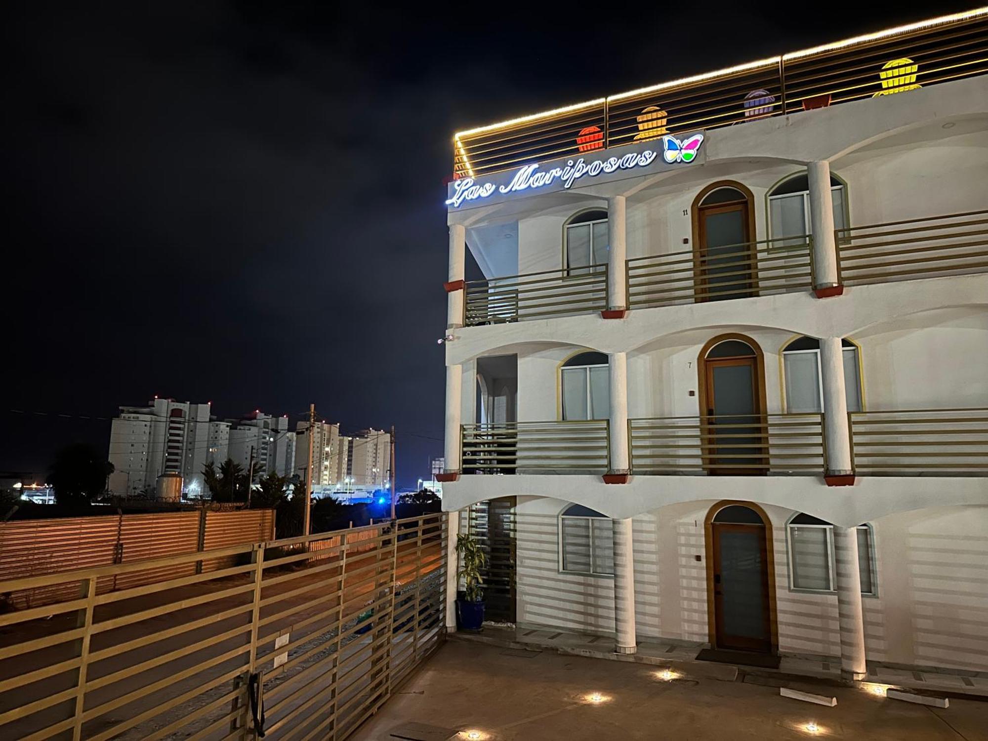 רוסריטו Las Mariposas Mini Suites מראה חיצוני תמונה